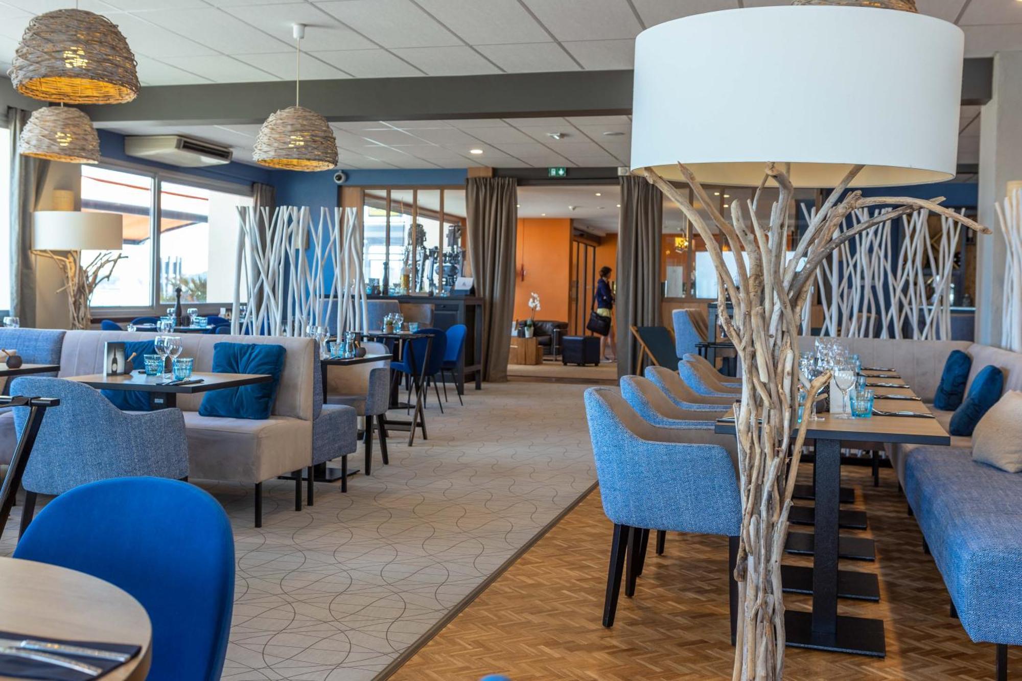 Logis Hotel Le Calluna Restaurant La Flottille Préfailles エクステリア 写真