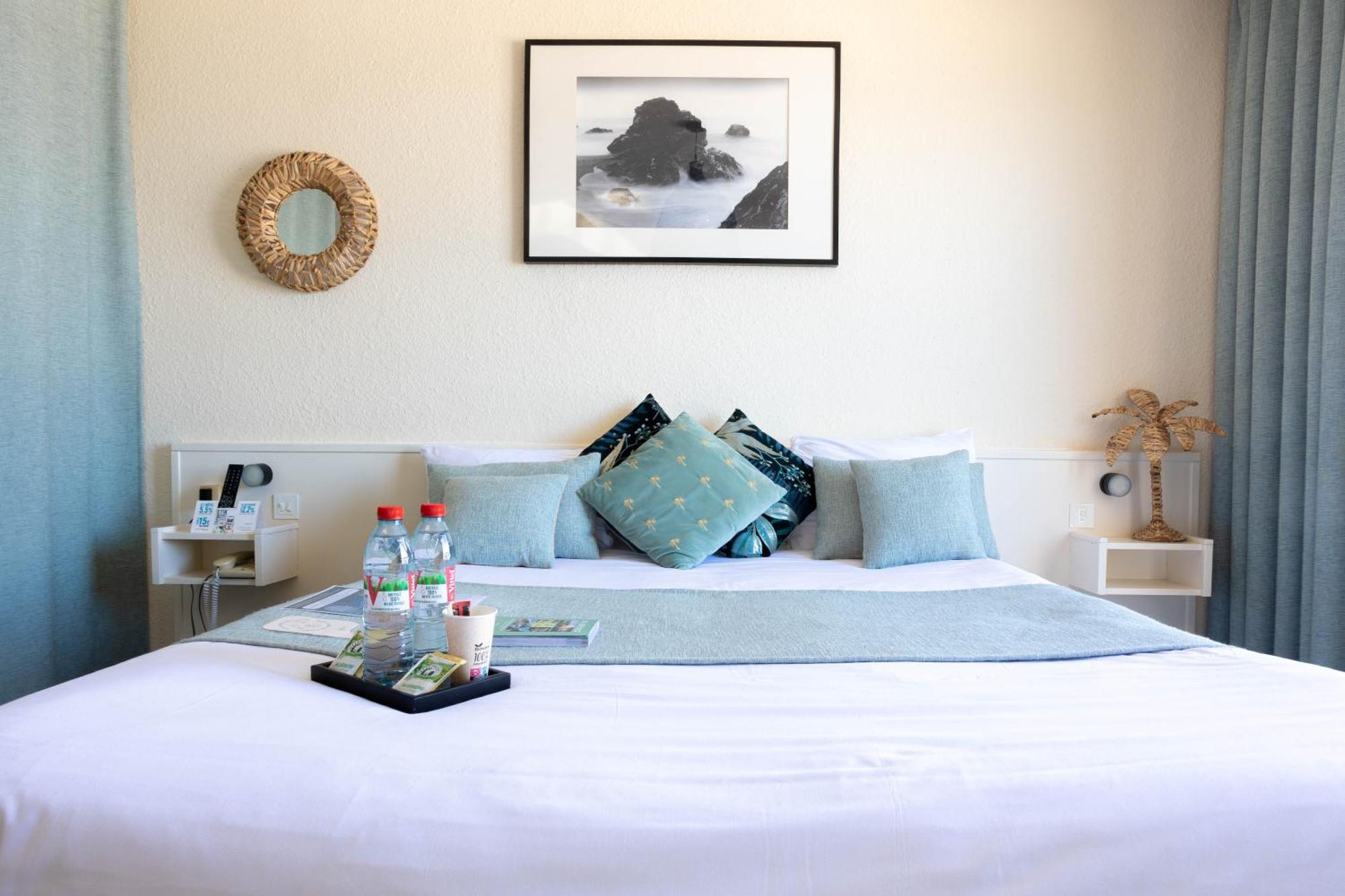 Logis Hotel Le Calluna Restaurant La Flottille Préfailles エクステリア 写真