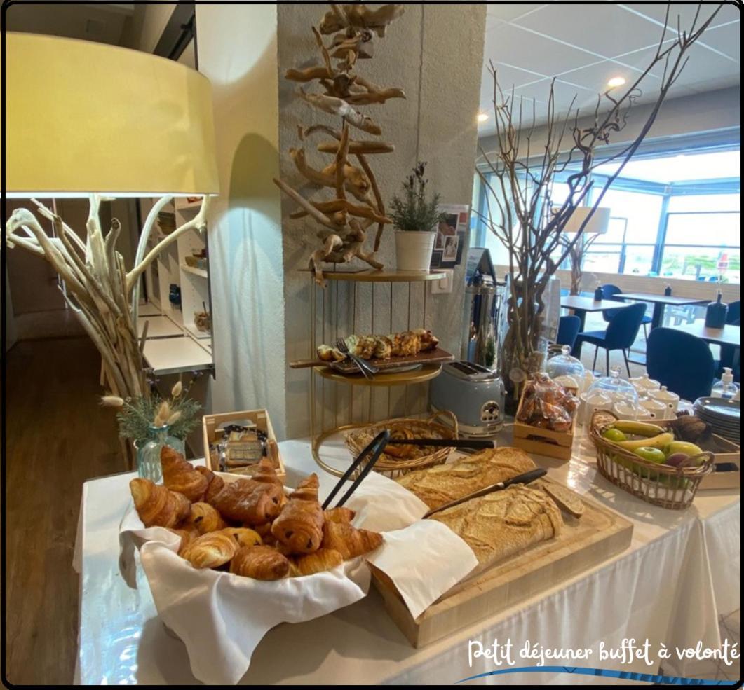 Logis Hotel Le Calluna Restaurant La Flottille Préfailles エクステリア 写真