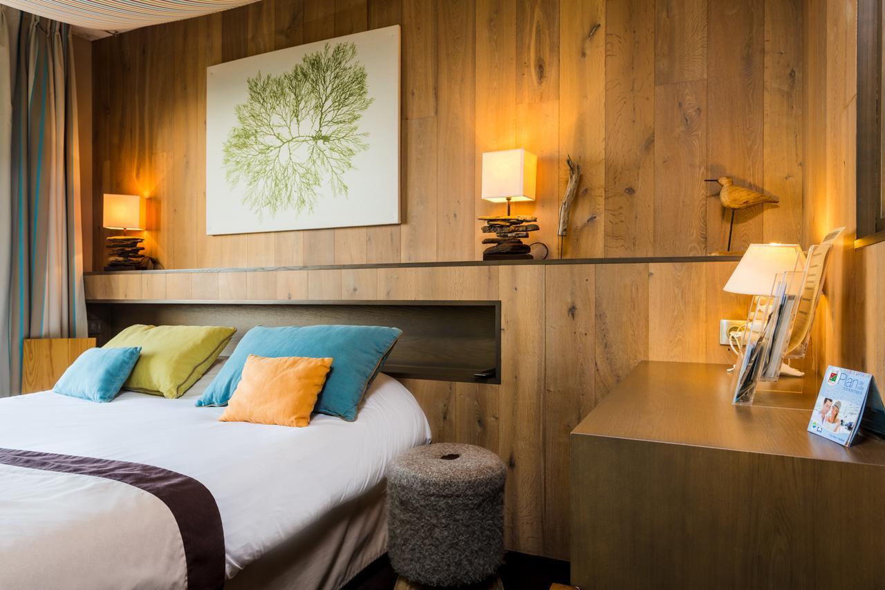 Logis Hotel Le Calluna Restaurant La Flottille Préfailles エクステリア 写真