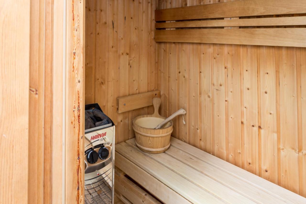 Logis Hotel Le Calluna Restaurant La Flottille Préfailles エクステリア 写真